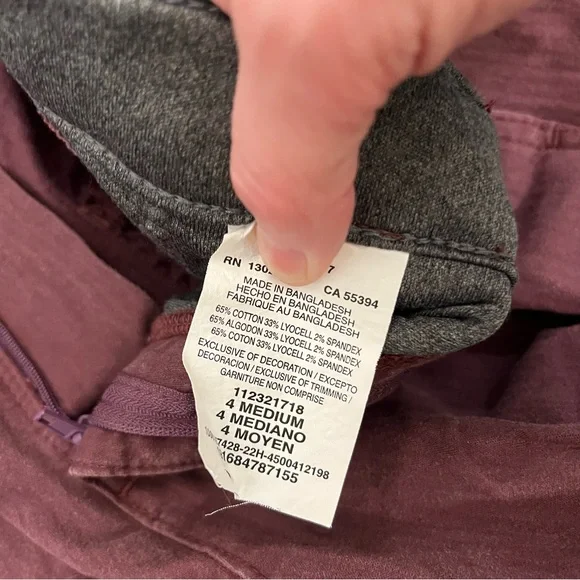 Lee Women's Ultra Lux Mid Rise Relaxed Straight Leg Pant NWT Sz 4 - Picture 10 of 10